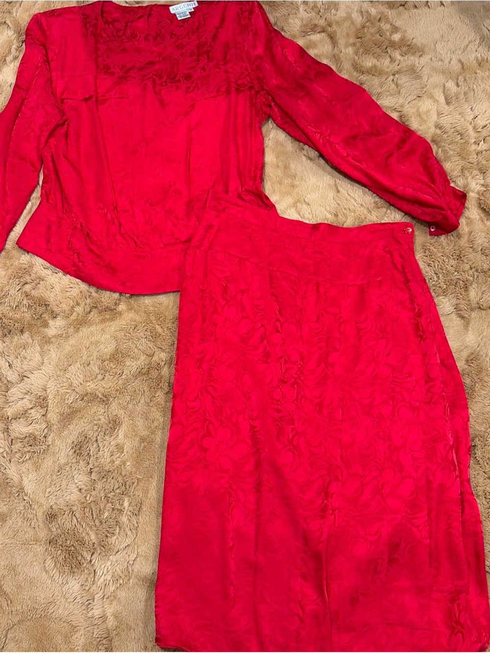 Vintage Silk Outfit Set Top Skirt Red 80s Retro Floral Power Dressing Old Money